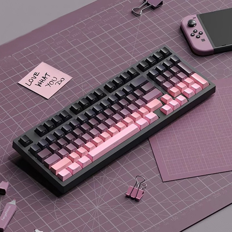 Gradientowe nakładki na klawis – Gaming Keyboard Typewriter recenzja i cena