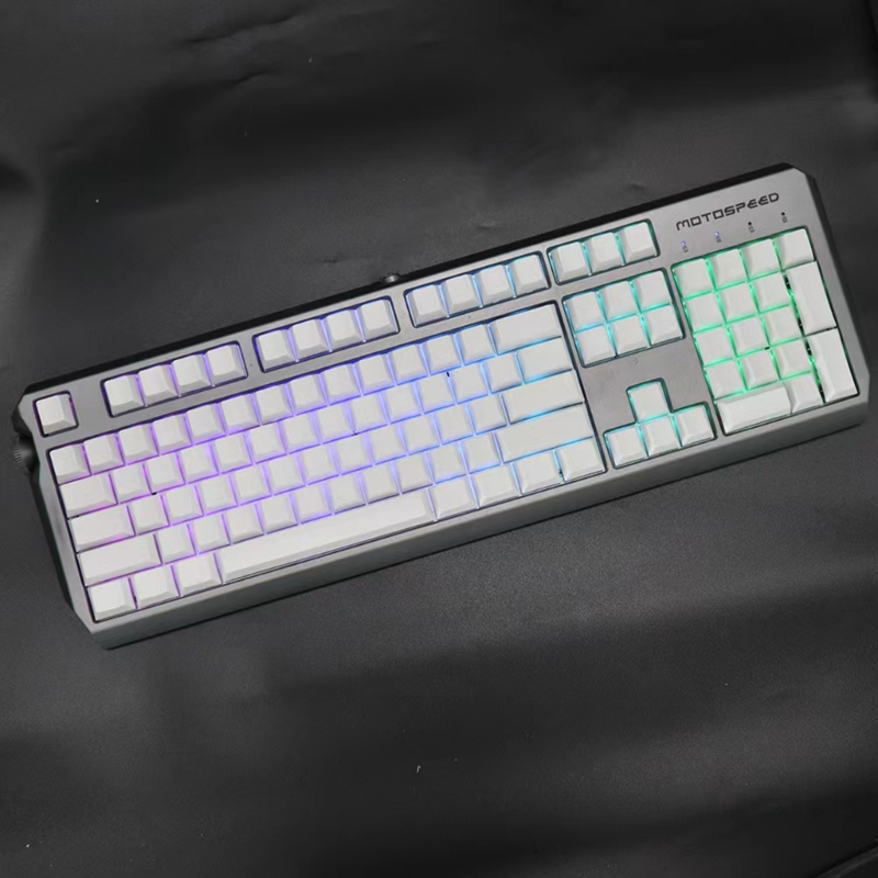 108 Puste nasadki do kluczy w  – Gaming Keyboard Noise recenzja i cena